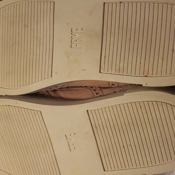 Frye women's 6.5 dusty pink shoes - Picture 3 of 4